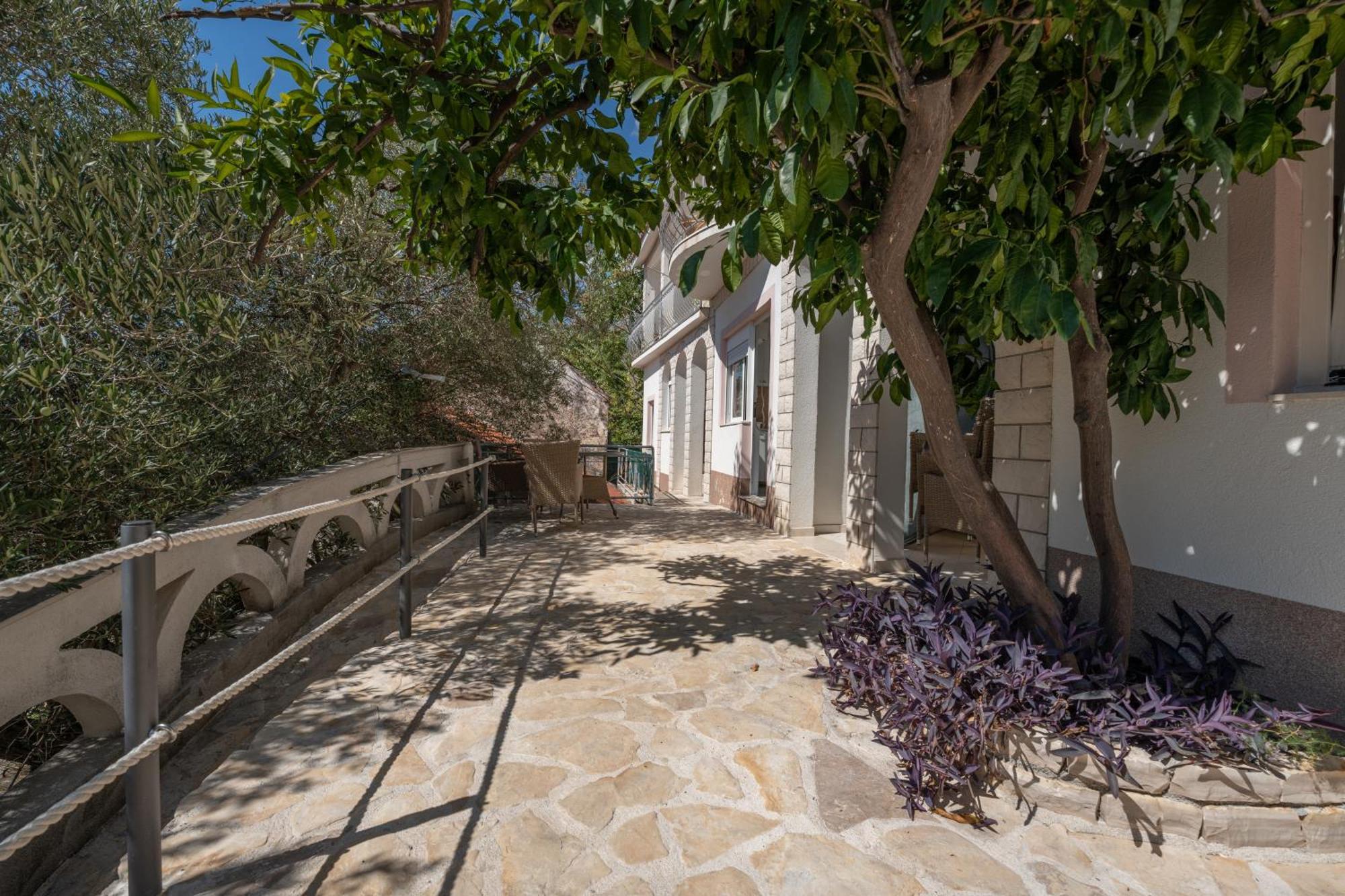 זיווגוסצה Apartments Maestral מראה חיצוני תמונה