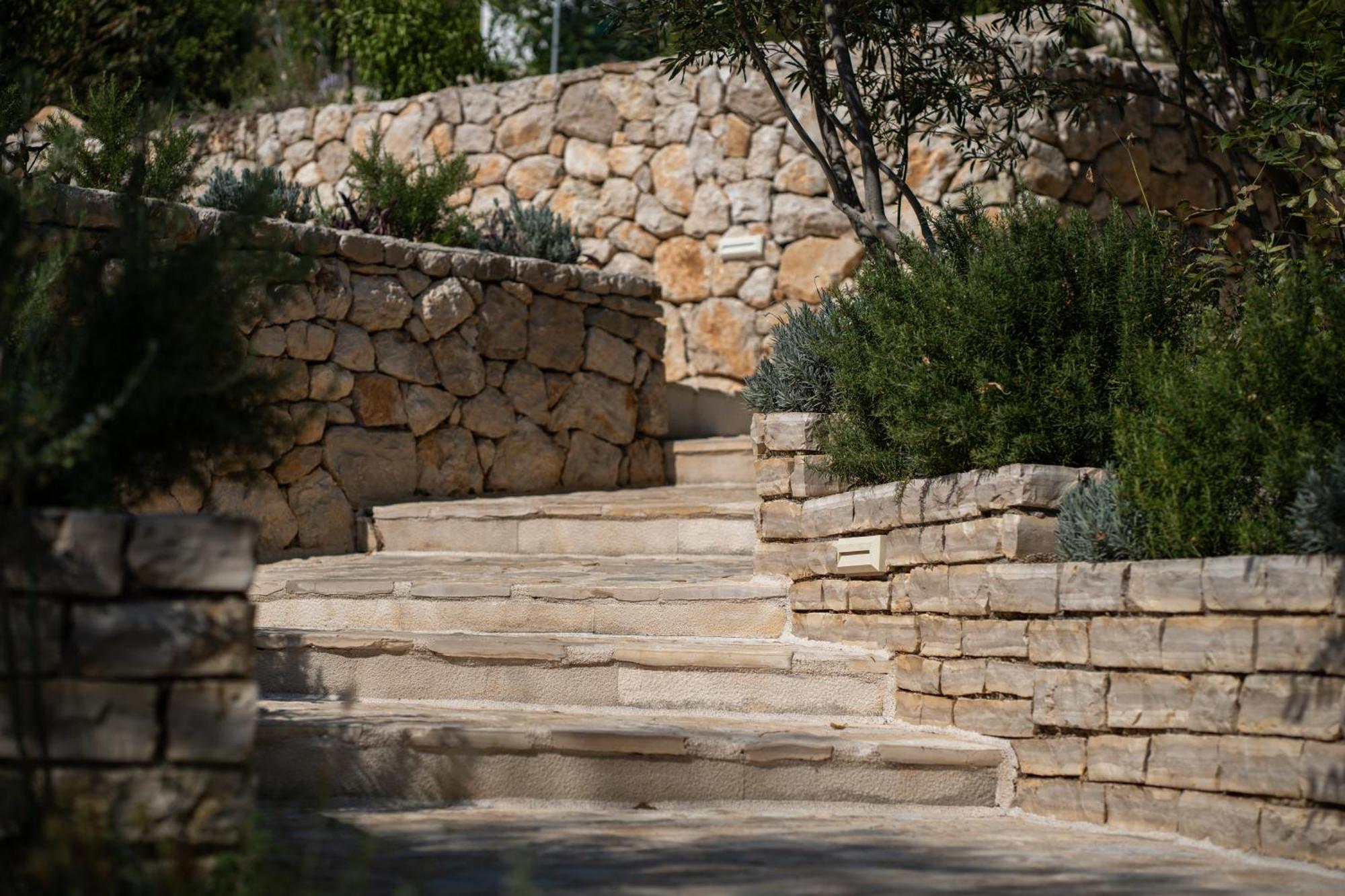 זיווגוסצה Apartments Maestral מראה חיצוני תמונה